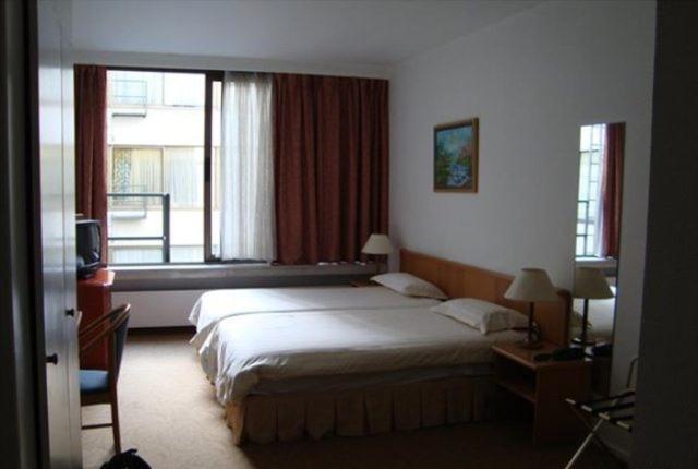 Hotel Keyserlei Αμβέρσα Δωμάτιο φωτογραφία