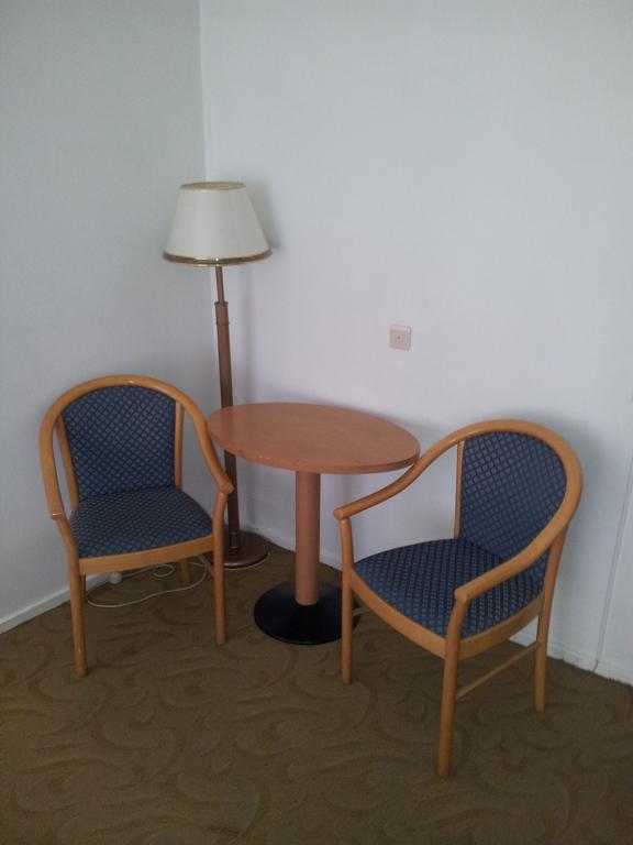 Hotel Keyserlei Αμβέρσα Δωμάτιο φωτογραφία